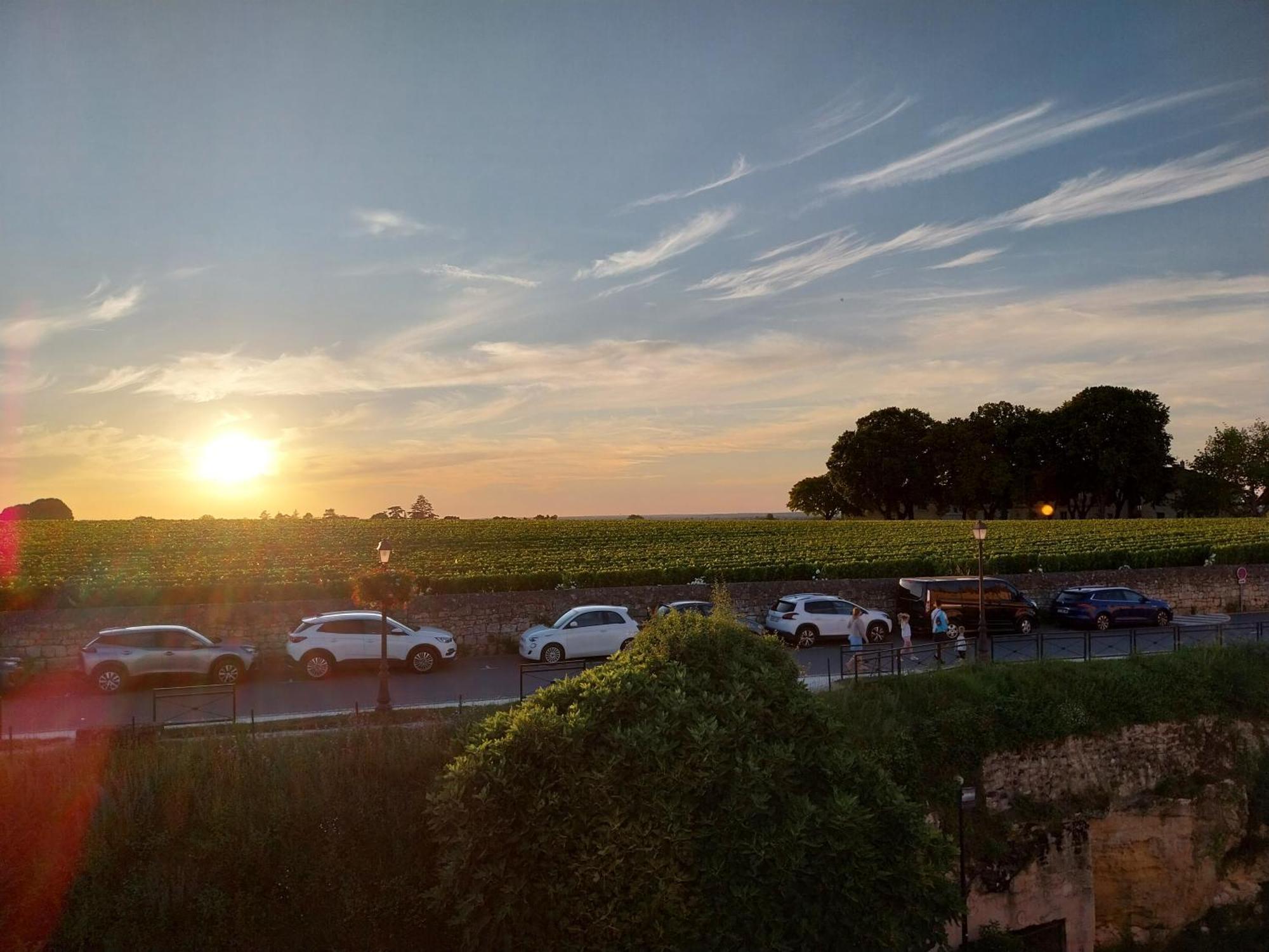 HôTes De Saint-Emilion II Apartment Exterior photo